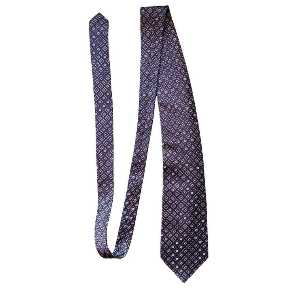 Handmade Italian Silk Tie With Geometric Pattern 3.5" Wide 59" Long Elegant Acce